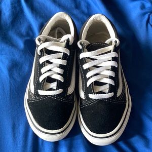 Vans Black and white low top kids size 13